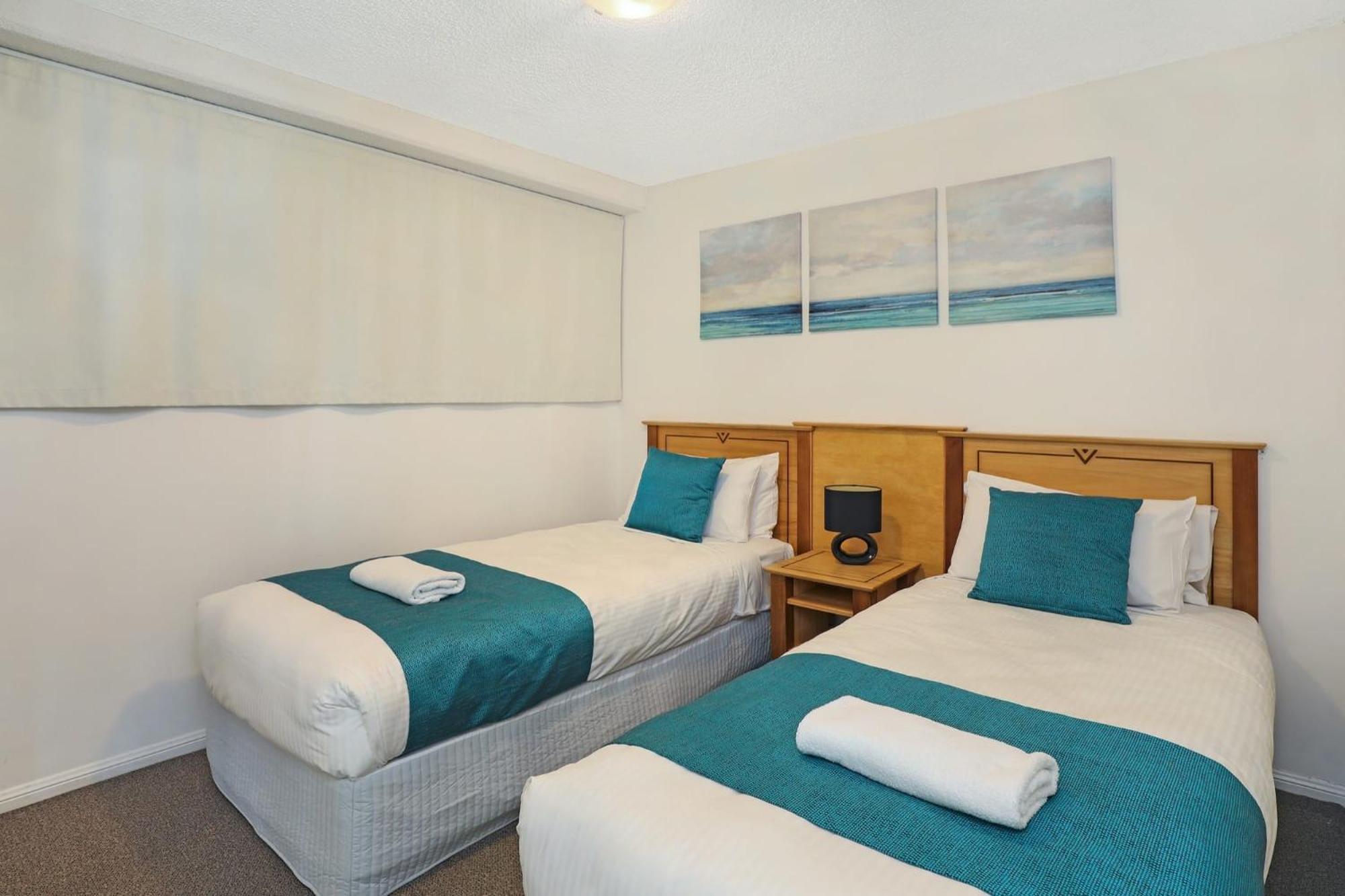 Grand Palais Boolarong Beachside Apartments Alexandra Headland Exterior photo