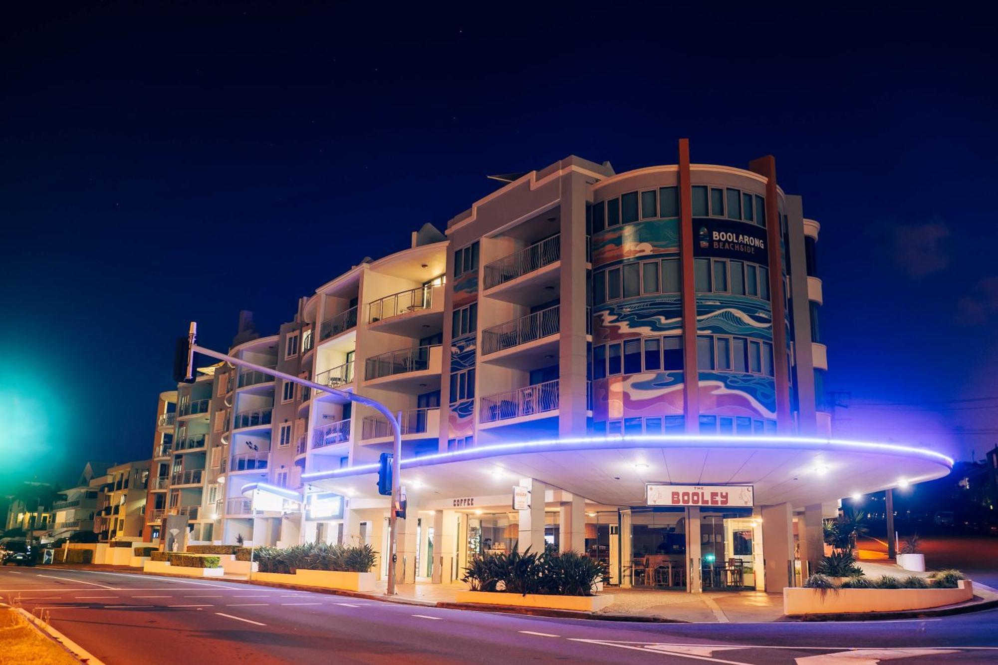 Grand Palais Boolarong Beachside Apartments Alexandra Headland Exterior photo