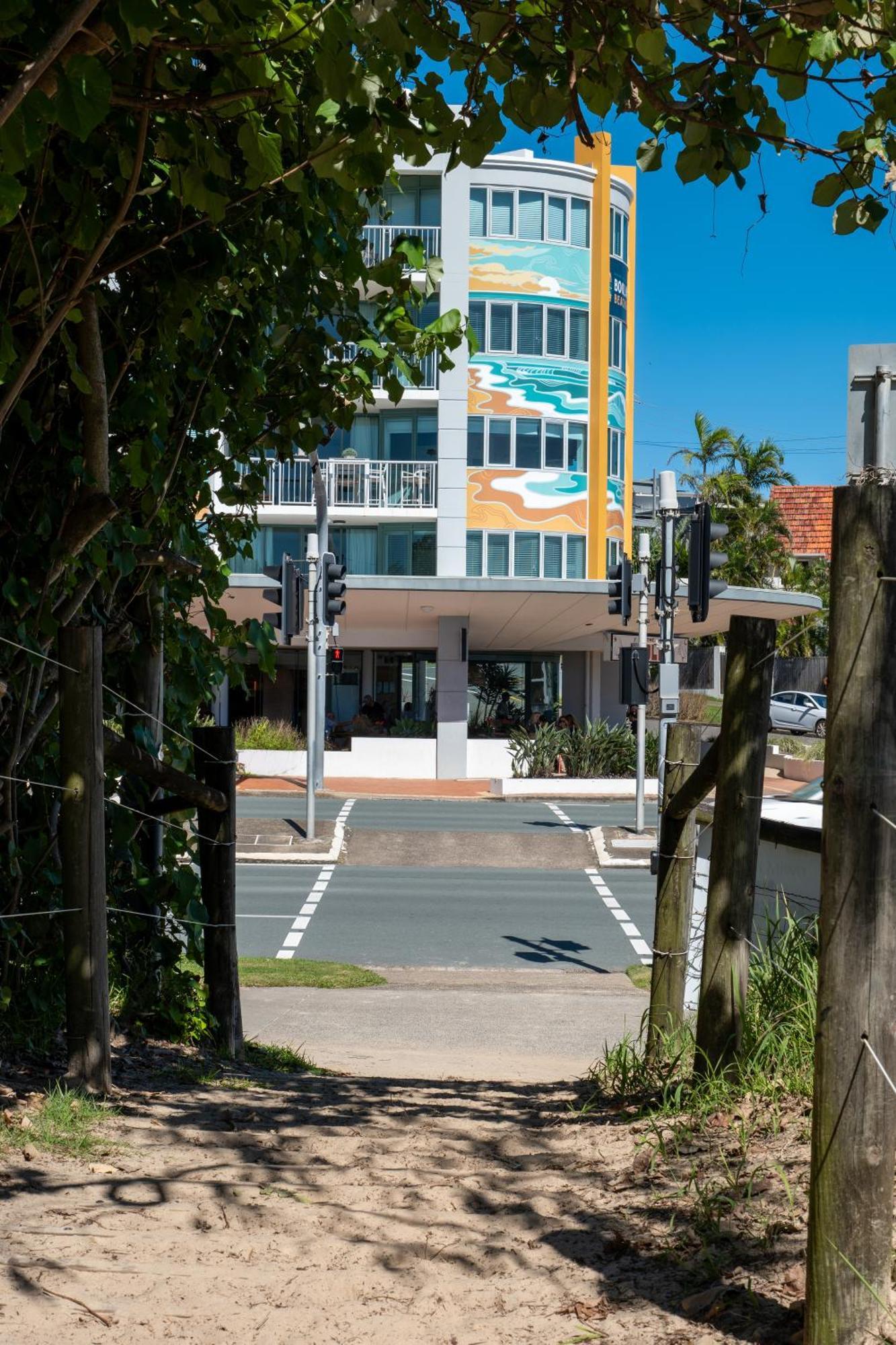 Grand Palais Boolarong Beachside Apartments Alexandra Headland Exterior photo